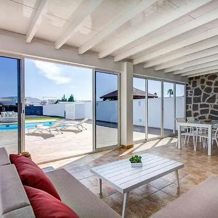 Villa Homu Bianca Fantastica Con Piscina Privad