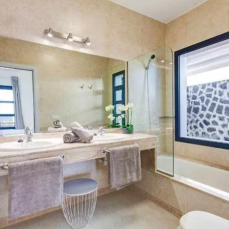 Villa Homu Bianca Fantastica Con Piscina Privad